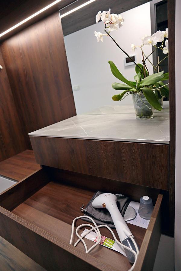 Modern Apartment Near The City Centre Urban Братислава Экстерьер фото
